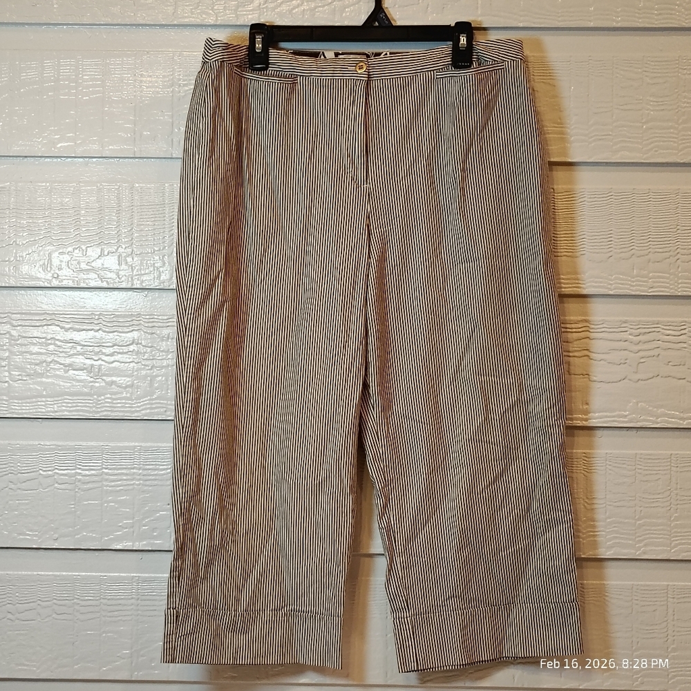 Chicos Women SZ 3 Pants Cropped Seersucker Pocket Zip Grey SZ 16 CAREER STRETCH